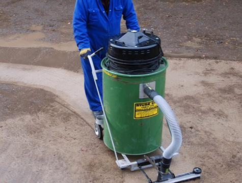 How to Control the Cleaning Process of Industrial Vacuum Cleaner?